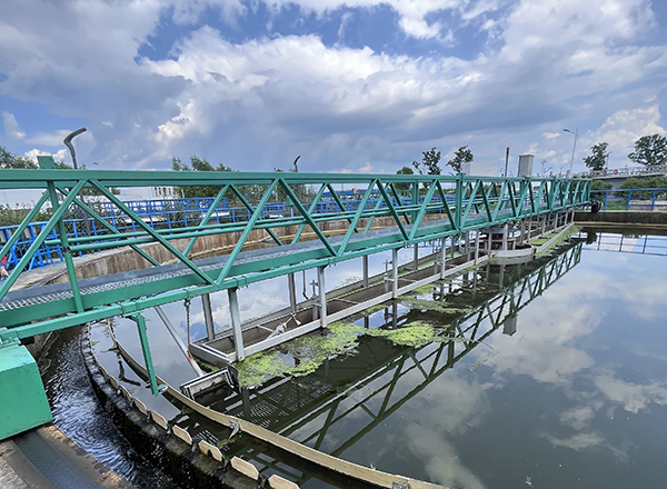 博宇環保-周邊傳動虹吸泥機.jpg 博宇環保-周邊傳動虹吸泥機.jpg